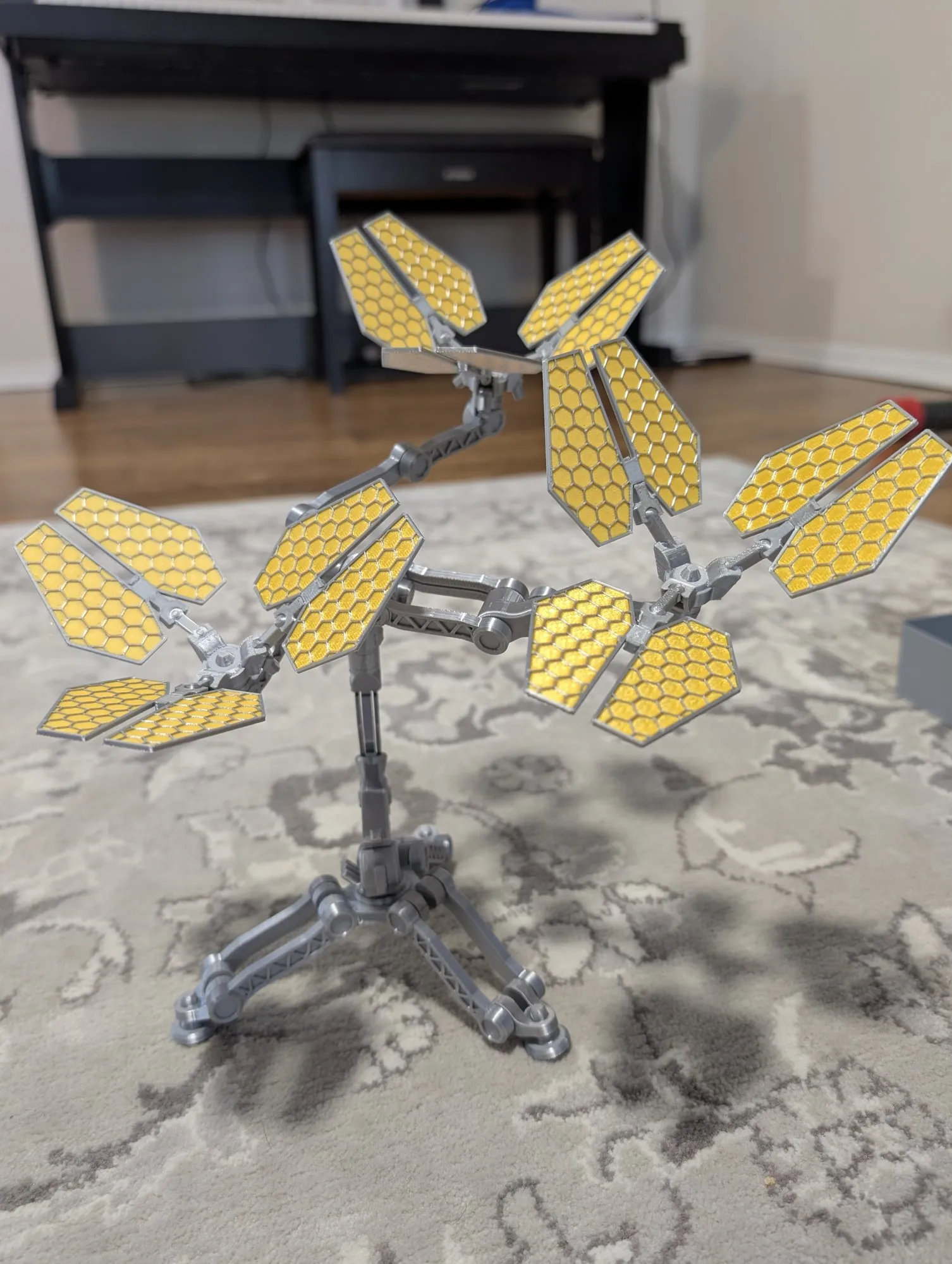 Printed flowers that move